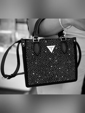 Guess- Handbag